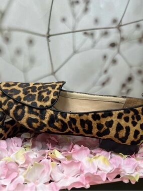 Franco Sarto Leopard Print Pointed Toe flats Loafers 8.5 Narrow